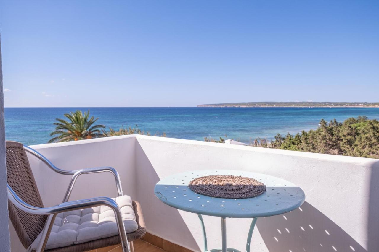 Hostal Aigua Clara Playa Migjorn Exterior foto